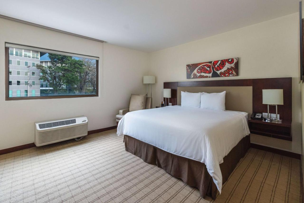 Wyndham Garden Escazu, Costa Rica Hotel