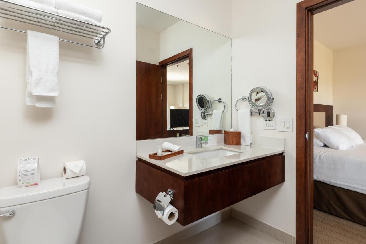Hotel Wyndham Garden Escazu, Costa Rica San José