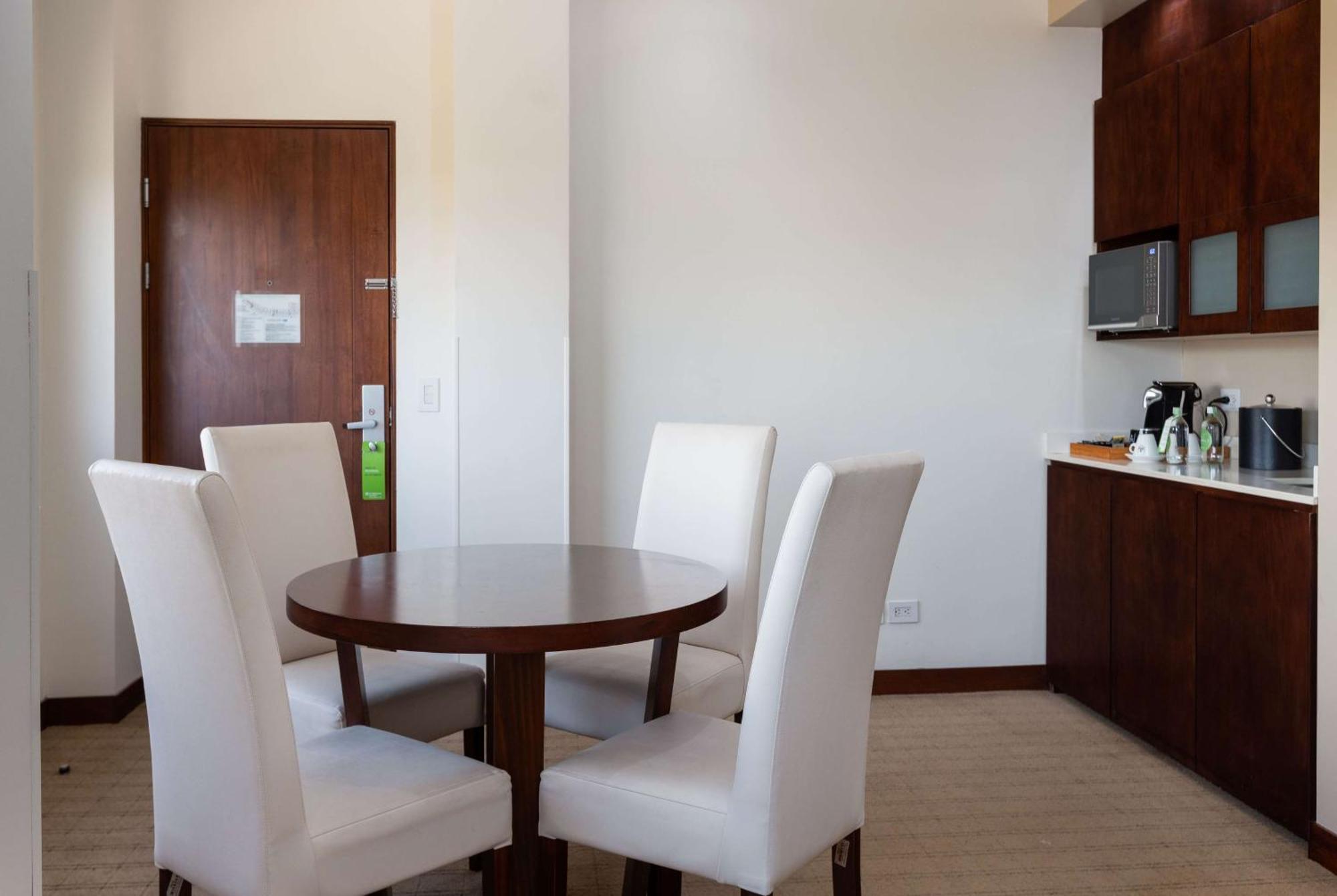 Hotel Wyndham Garden Escazu, Costa Rica San José